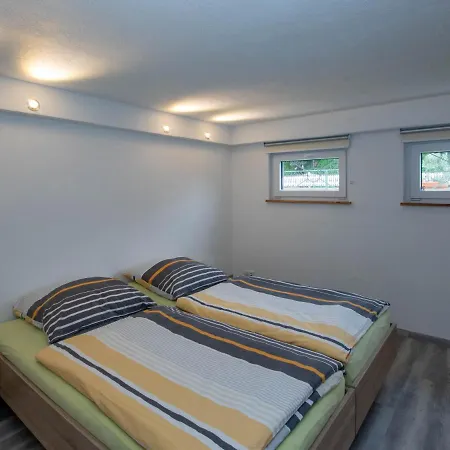 Apartamento Moderne Ferienwohnung Im Spreewald Mit Pool Vetschau